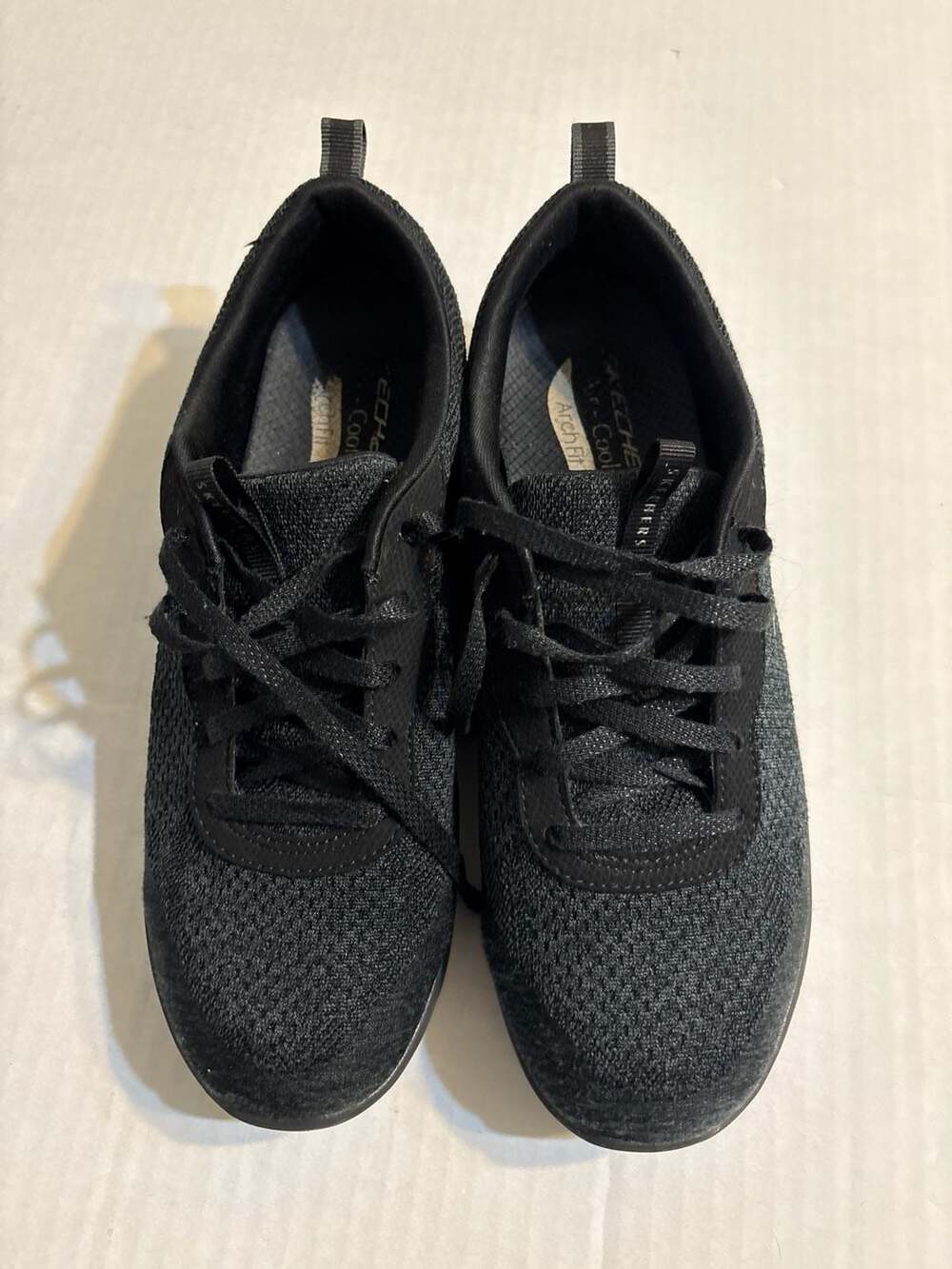 Skechers Arch Fit Keep It Up Black Sneakers Women's Size 8.5
